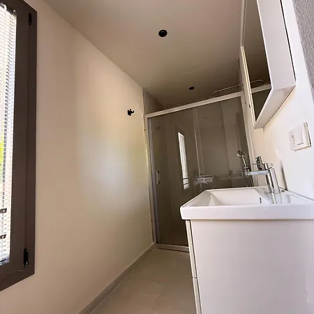 Mara Bahce Alacati * Cesme