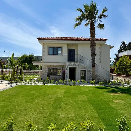 Mara Bahce Alacati Apartment Cesme